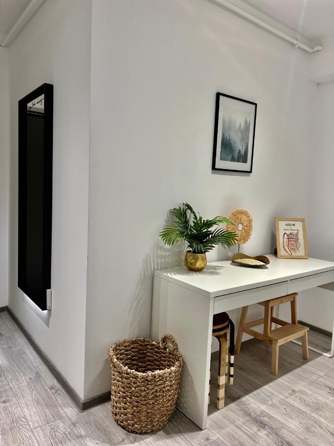 Boholand Apartment Brasov Bagian luar foto